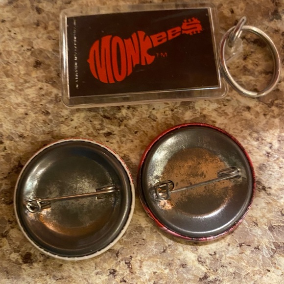 Monkees Keychain and Button/Pin Set - Picture 2 of 6
